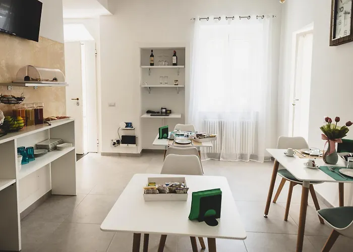 Piazza Verdi Bed & Breakfast