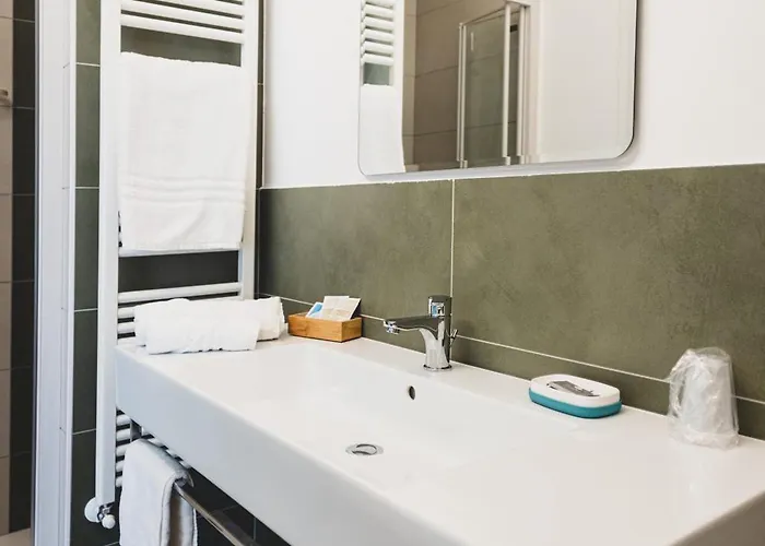 Bed & Breakfast Piazza Verdi 3*